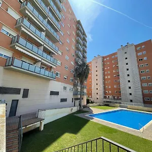 rovira-i-virgili-apartment-tarragona-center-pool.top-hotels-tarragona.com/
