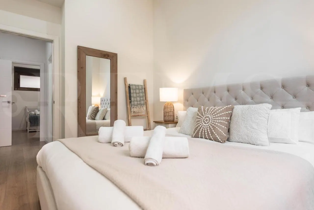 Dreamy Mediterranean Apartment With Parking - Center By Rems Málaga