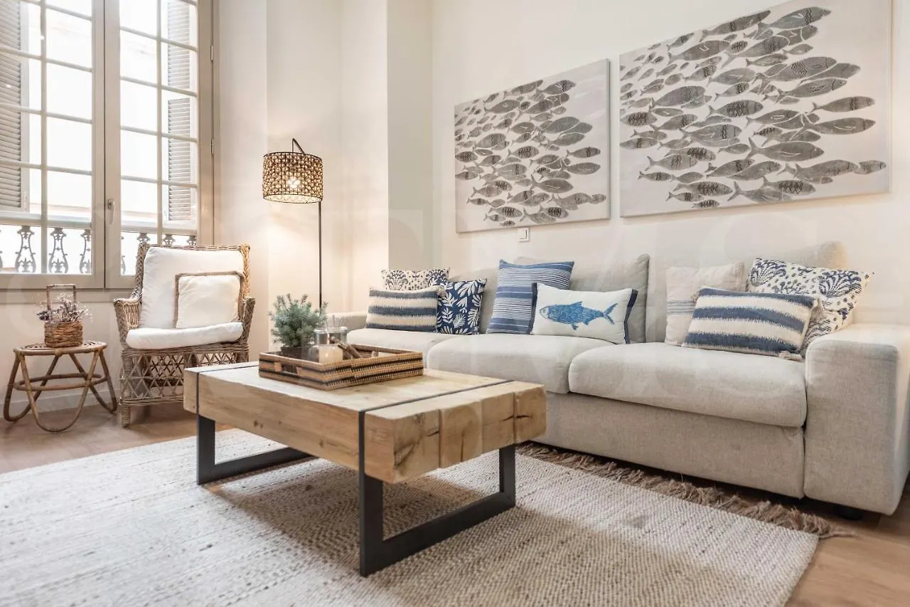 Dreamy Mediterranean Apartment With Parking - Center By Rems Málaga